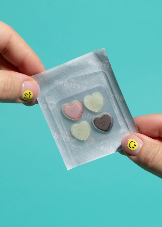 32 healing heart pimple patches
